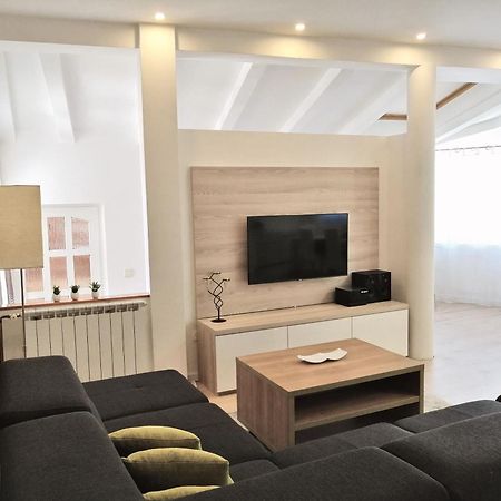 Apartment Julija Βόντιτσε Εξωτερικό φωτογραφία