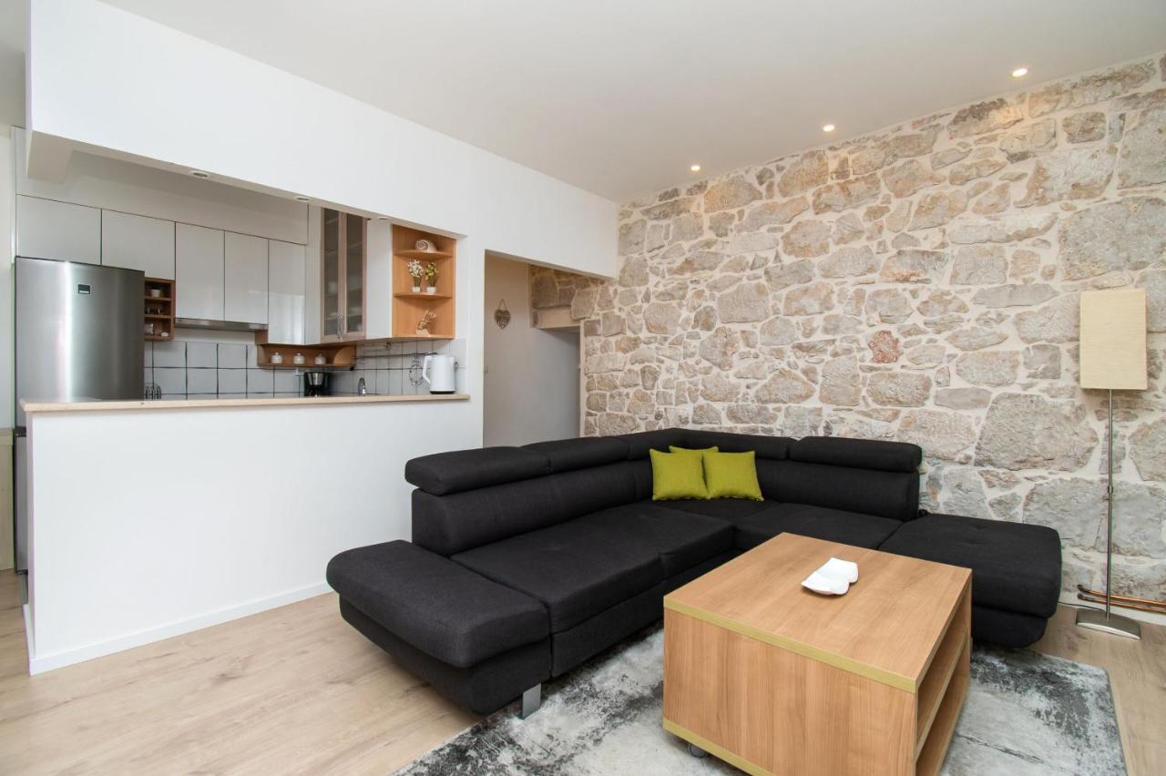 Apartment Julija Βόντιτσε Εξωτερικό φωτογραφία
