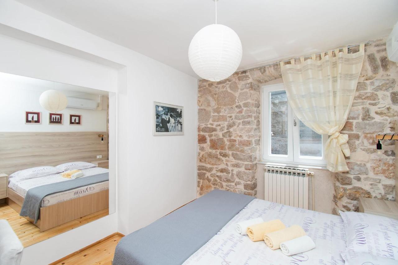 Apartment Julija Βόντιτσε Εξωτερικό φωτογραφία